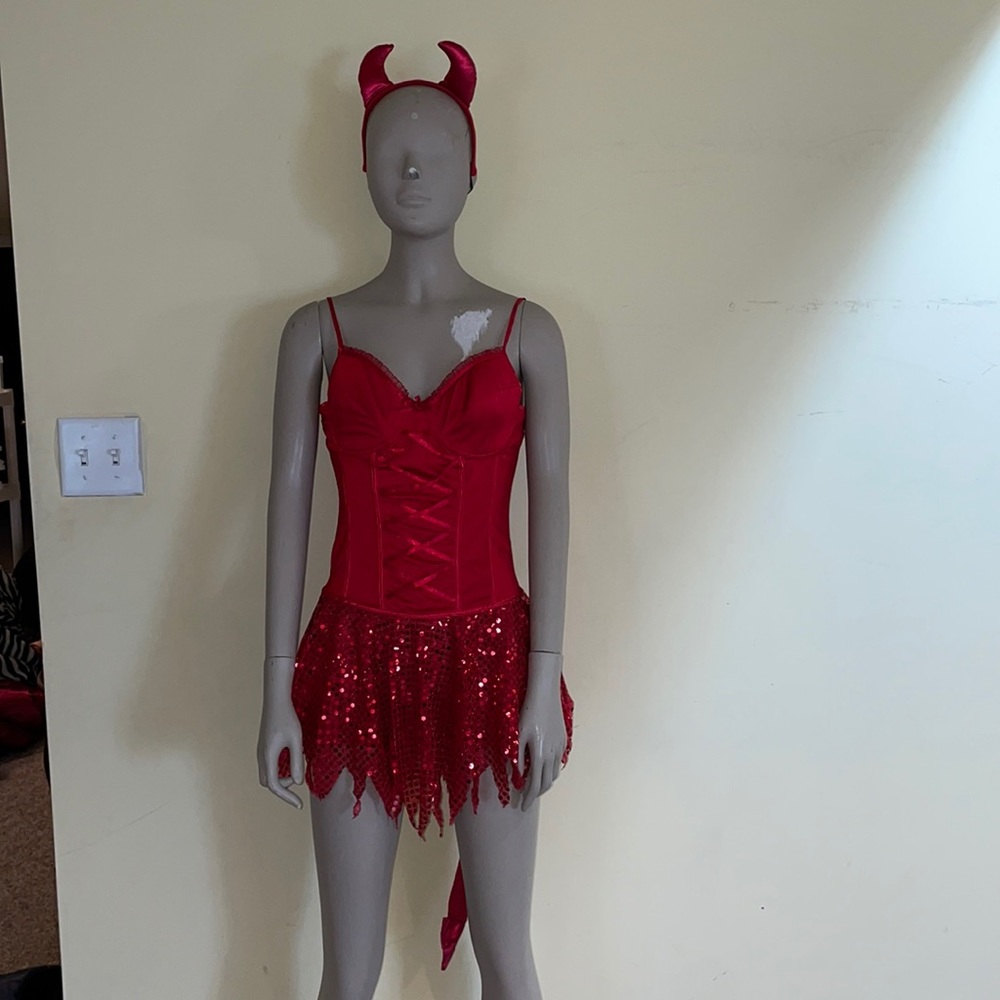 Women’s Devil Halloween Costume Set